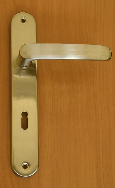 Kování interiérové LADA klika/klika 72 mm klíč bronz